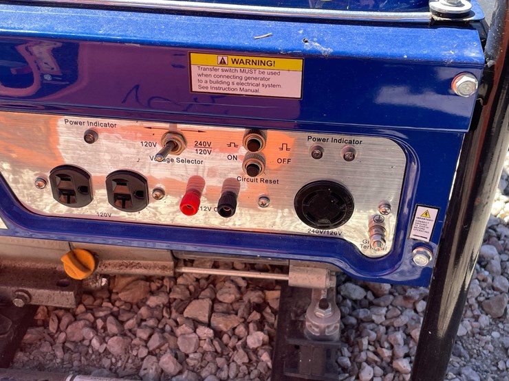 #7393-•-(2)-generators-image-13