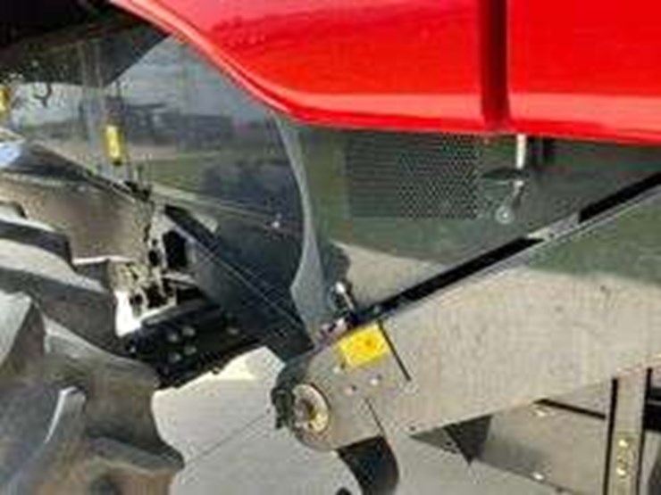 2012-case-ih-6130-image-20