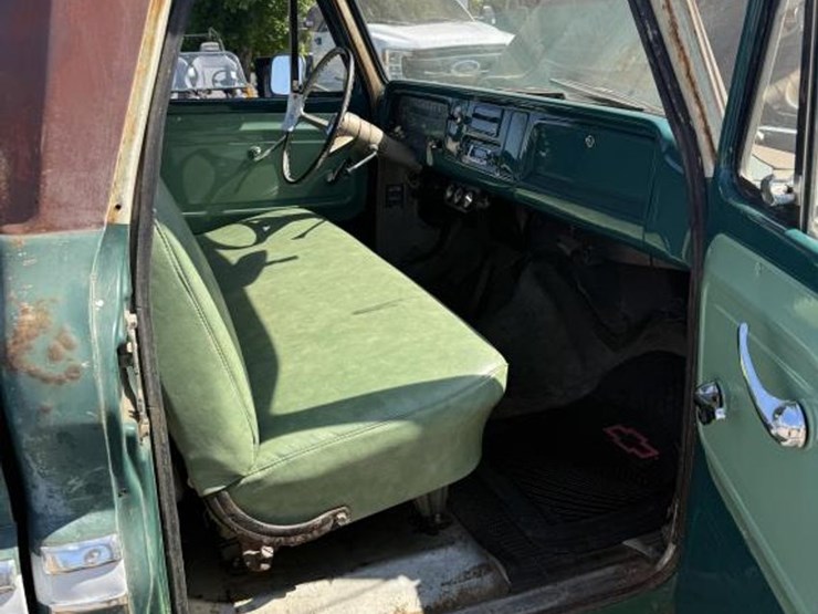 1965-chevrolet-c10-image-26