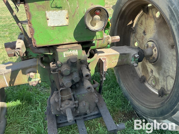 1956-john-deere-50-image-19