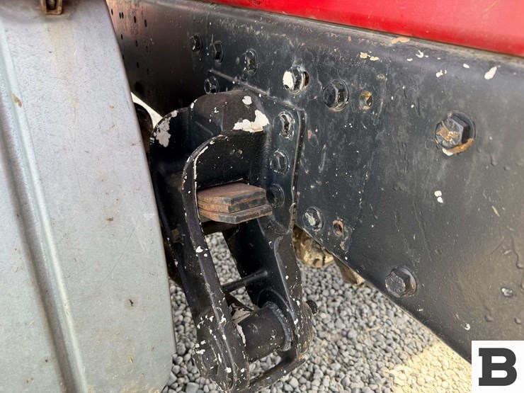1994-peterbilt-320-image-47