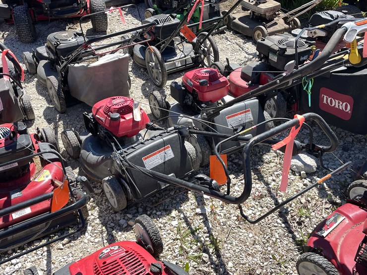 #6980-•-honda-lawn-mower-image-1