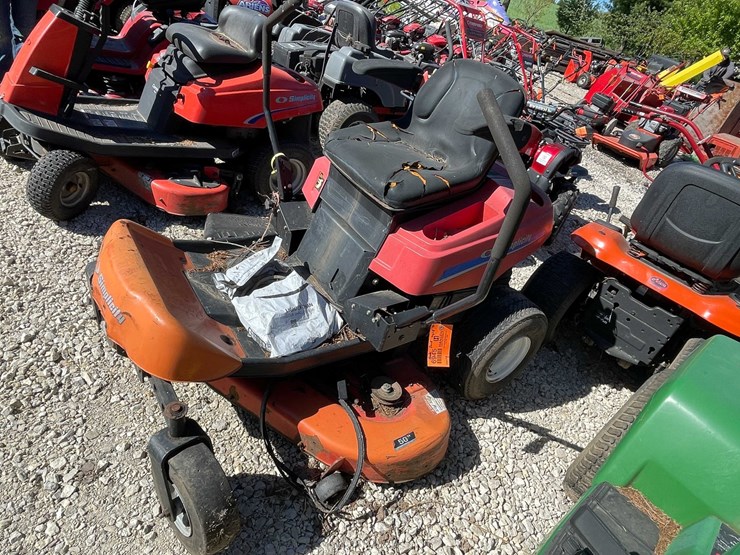 #6945-•-simplicity-zero-turn-riding-lawn-mower-image-1