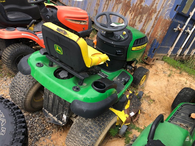 john-deere-d140-image-1