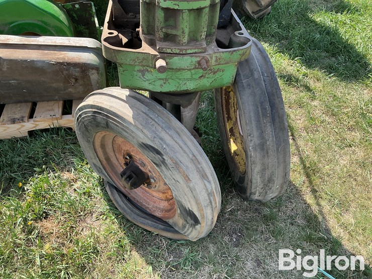 1956-john-deere-50-image-12
