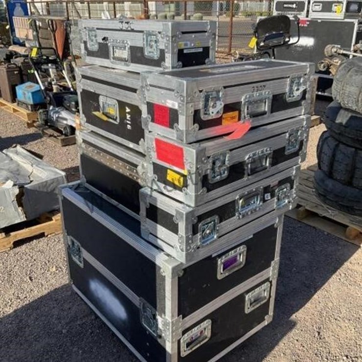 PALLET OF ASST EQUIPMENT TRANSPORT CASES