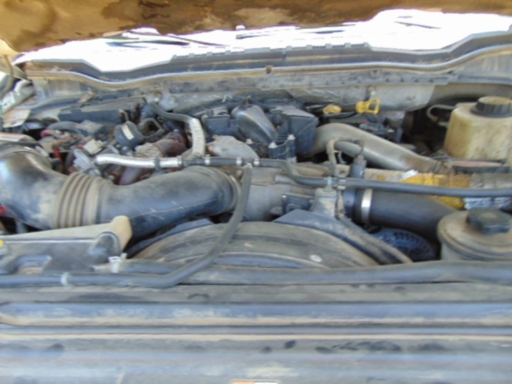 2017-ford-f550-xl-image-12