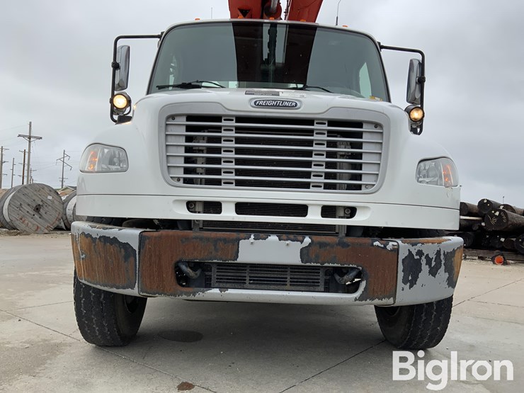 2014-freightliner-m2-106-image-17