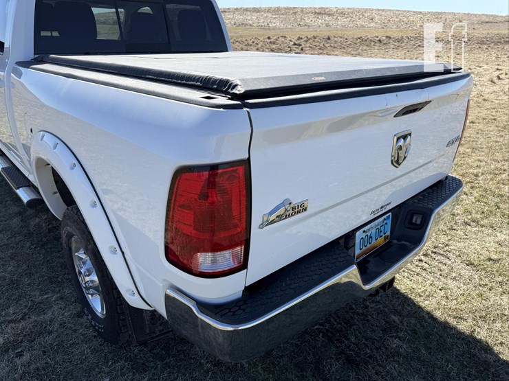 2011-ram-2500-big-horn-image-23