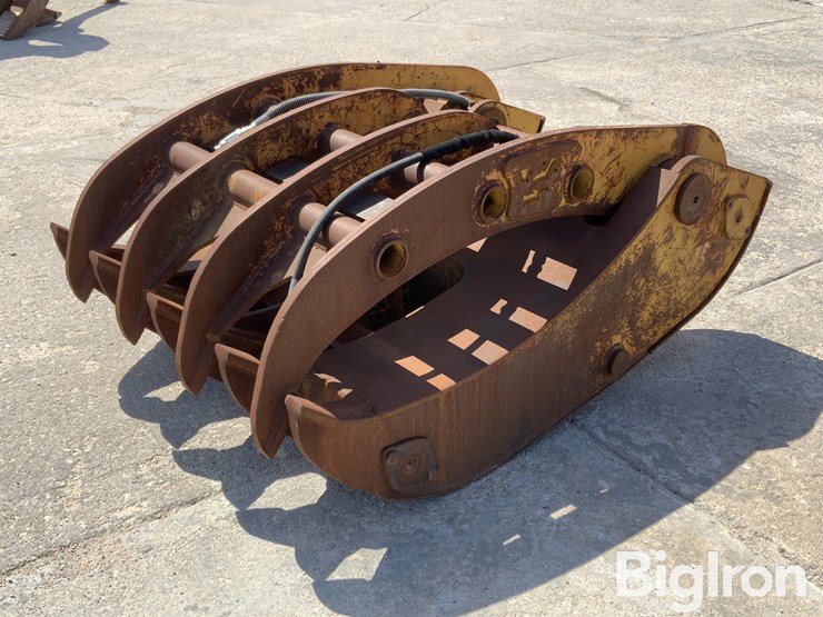 komatsu-pc220-lc-6l-image-1