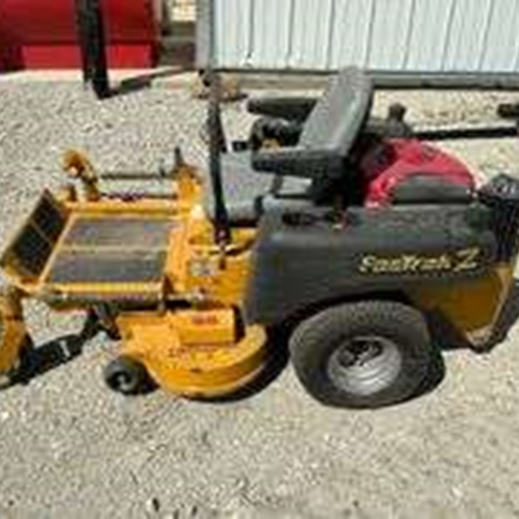 Fastrak 2 Zero Turn Mower, gas, 44" Deck