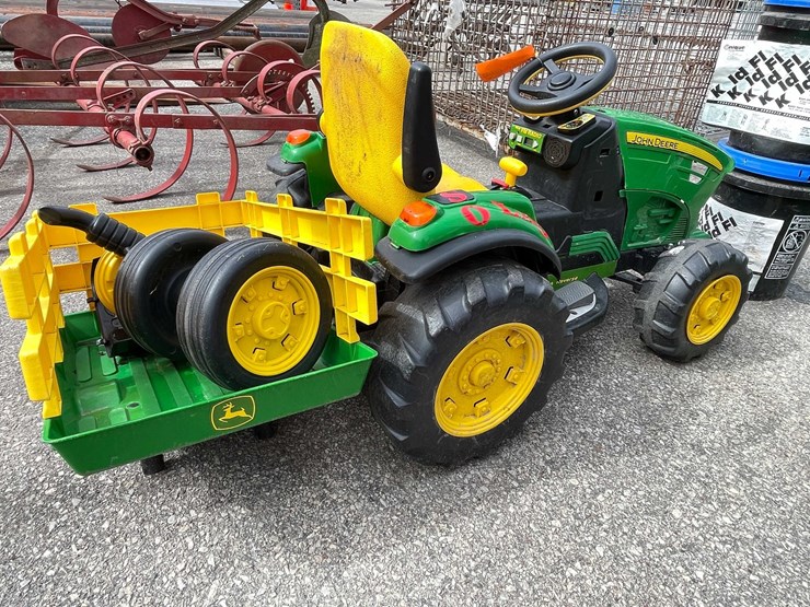 #9095-•-kids-electric-tractor-(o3)-image-5