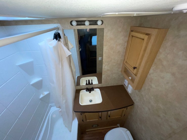 #7050-•-2010-spree-lx-superlite-camper-(has-mn-title)-image-76