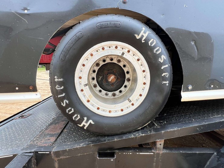 racecar-package-(dirt-late-model)-image-42