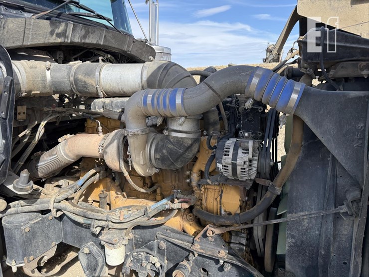 2001-kenworth-w900-image-46