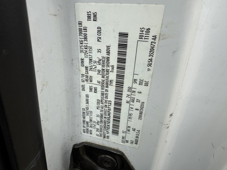 2018-ford-f150-xl-image-9