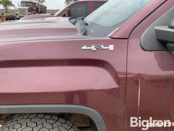 2018-gmc-sierra-2500-image-15