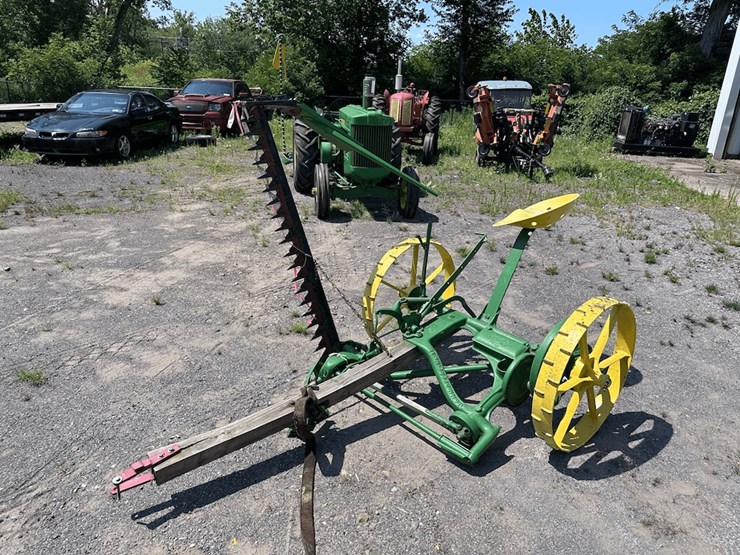 john-deere-no.-1-sickle-mower-image-1