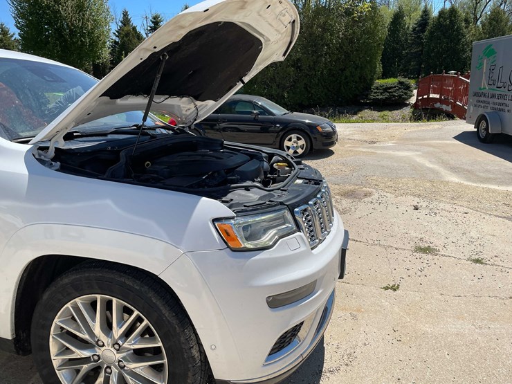 2018-jeep-grand-cherokee-image-64