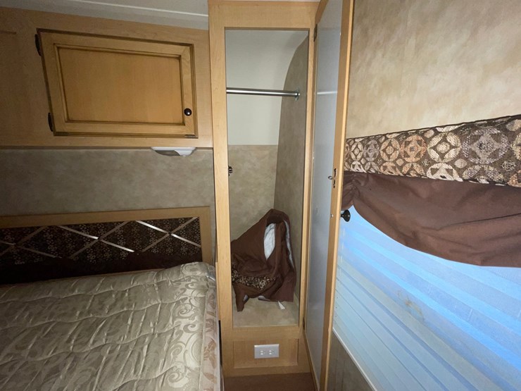 #7050-•-2010-spree-lx-superlite-camper-(has-mn-title)-image-70