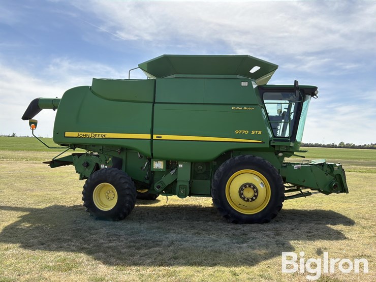 2008-john-deere-9770-sts-image-4