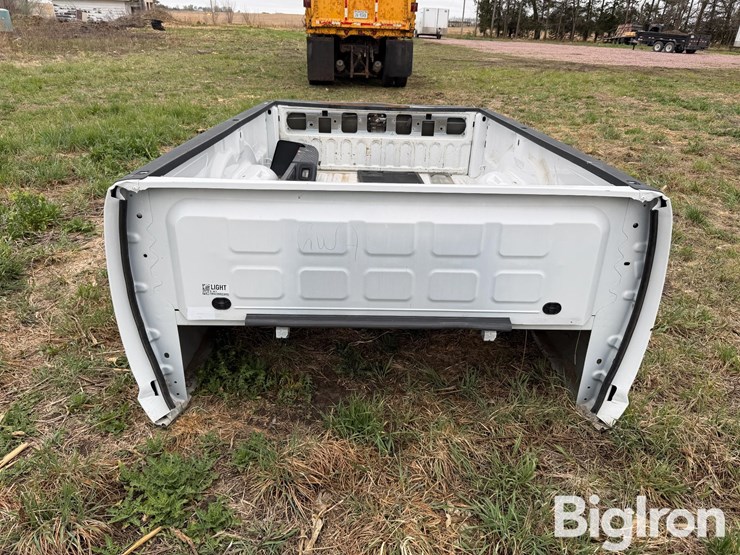 2008-ram-8'-pickup-box-image-2