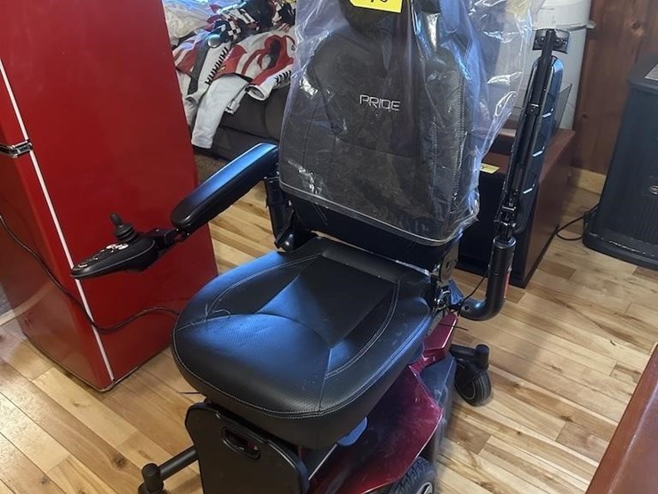 pride-electric-chair-image-2