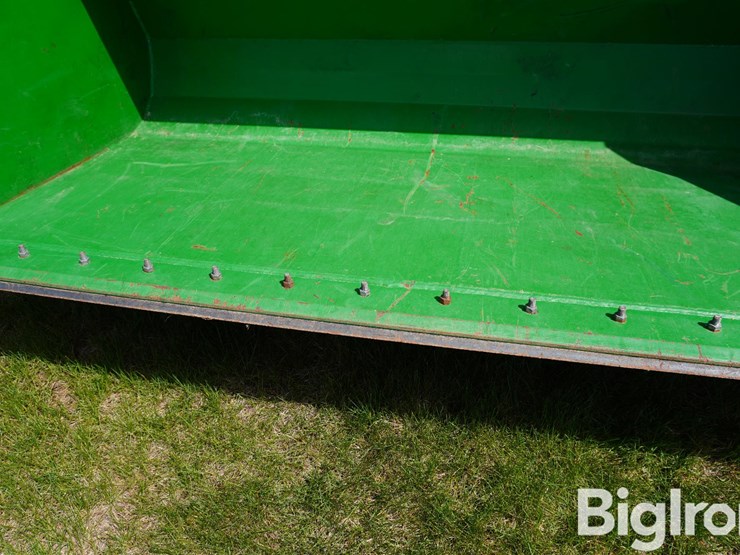2018-john-deere-6105e-image-19