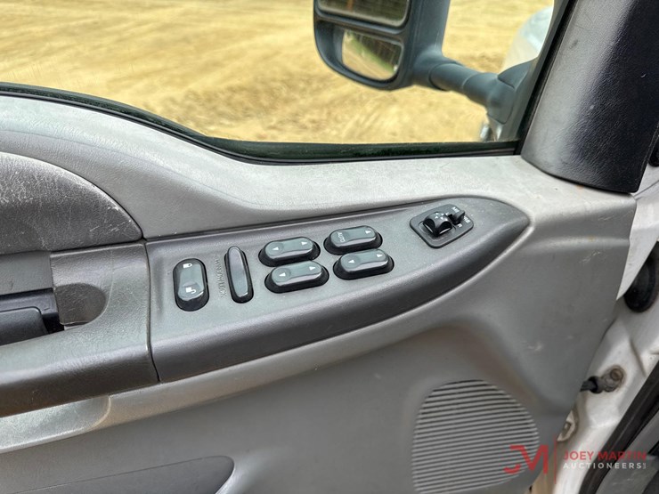 2003-ford-f550-xlt-image-20