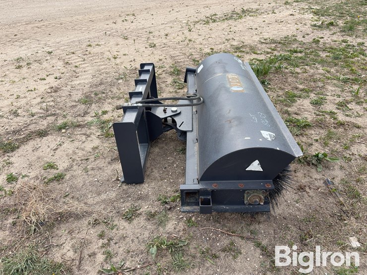 jct-rotary-broom-skid-steer-attachment-image-4