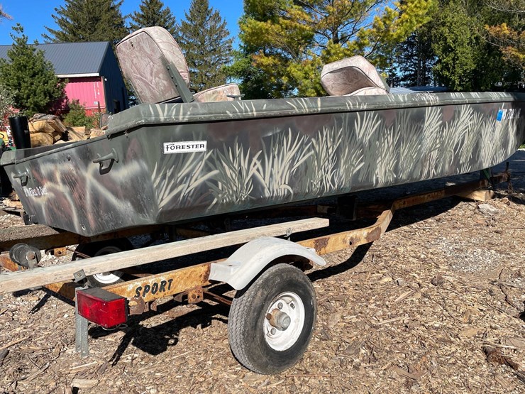 #6932-•-camouflage-duck-boat-with-trailer-image-5