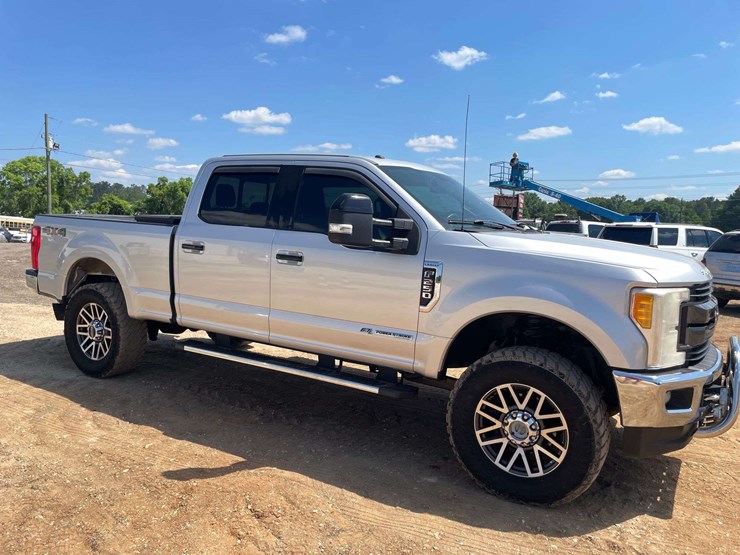 2017-ford-f250-image-4