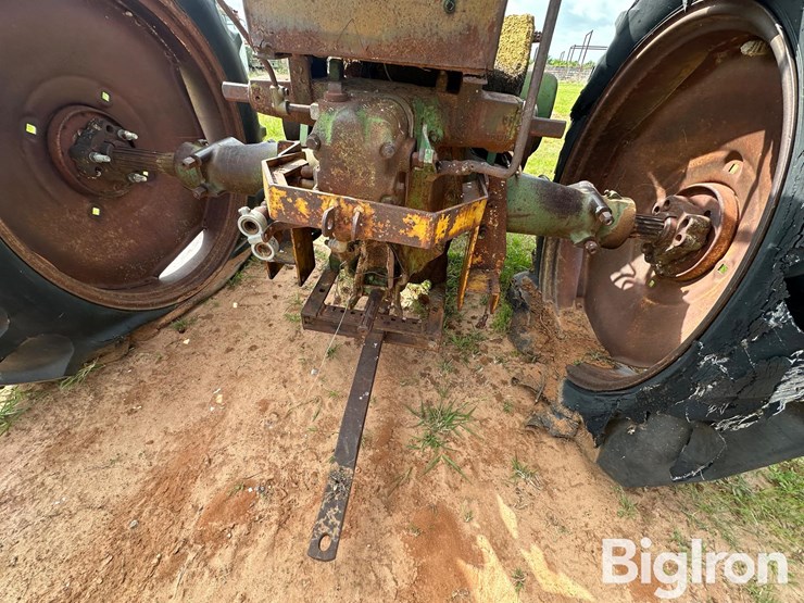1950-john-deere-a-image-9