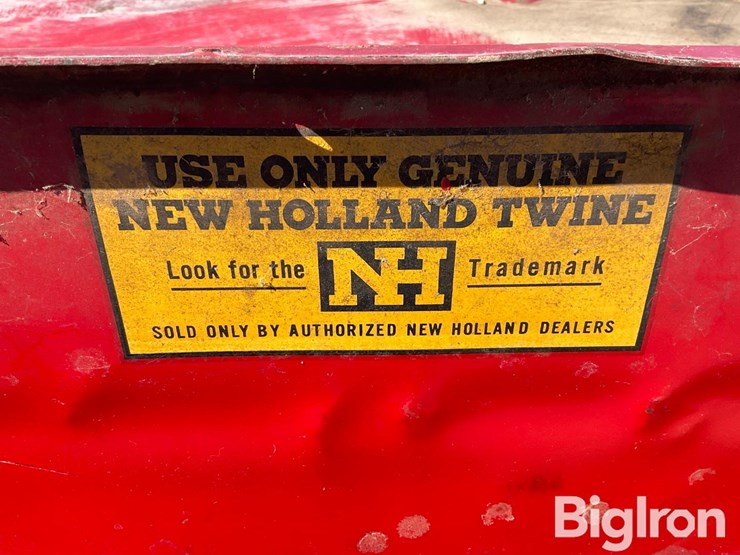 new-holland-275-image-13
