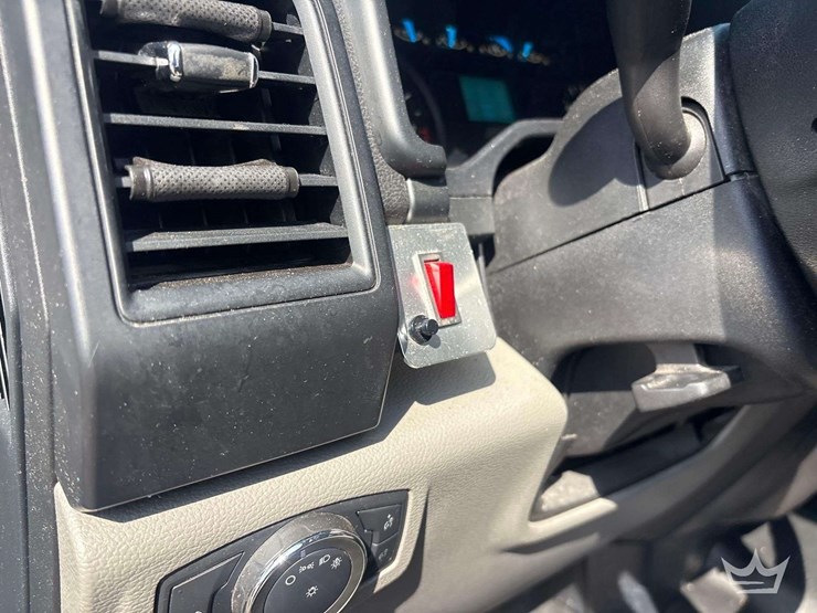 2015-ford-f150-image-17
