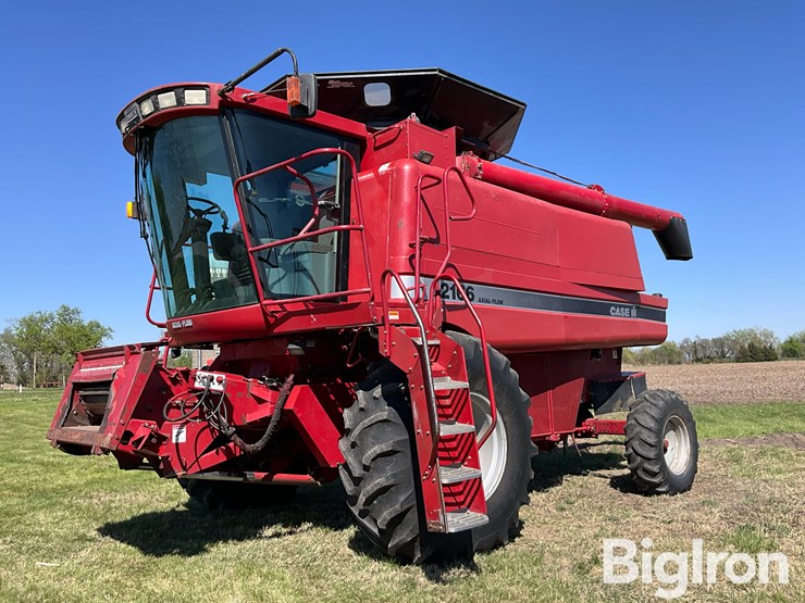 1997-case-ih-2166-image-1