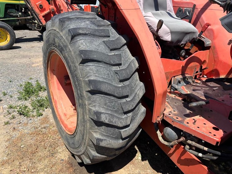 kubota-l4400-image-9