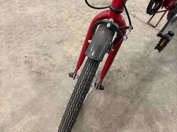 2-like-new-foldable-bikes-image-2