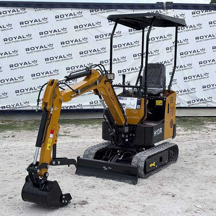 2026 CFG Industrial H13R Mini Excavator