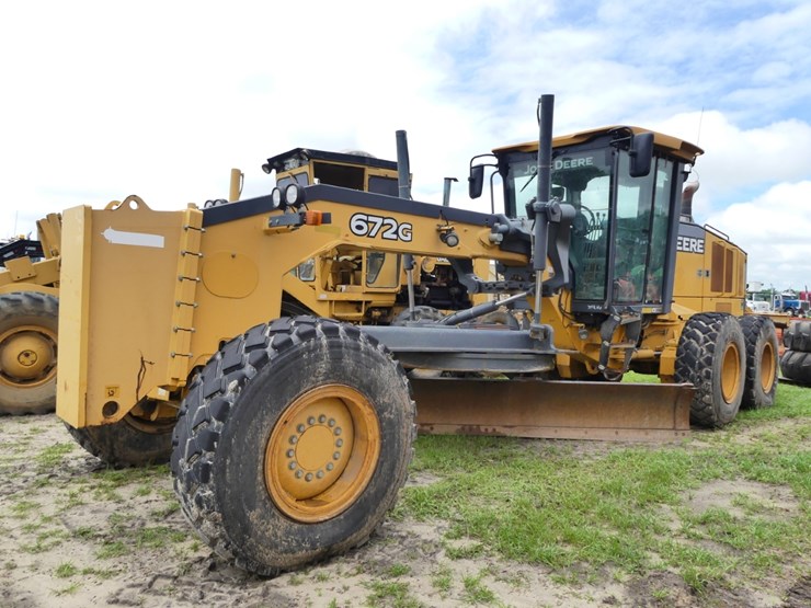 deere-672g-image-1