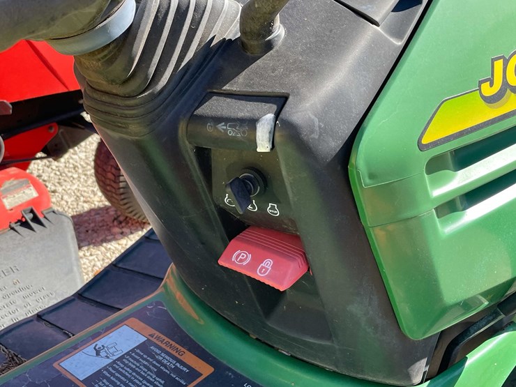 john-deere-345-image-6