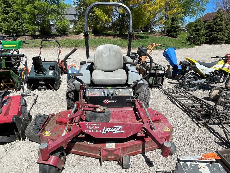 #7408-•-x-mark-zero-turn-riding-lawn-mower-image-1