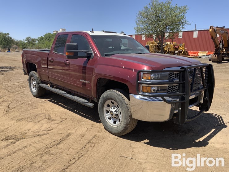 2019-chevrolet-silverado-2500-image-3