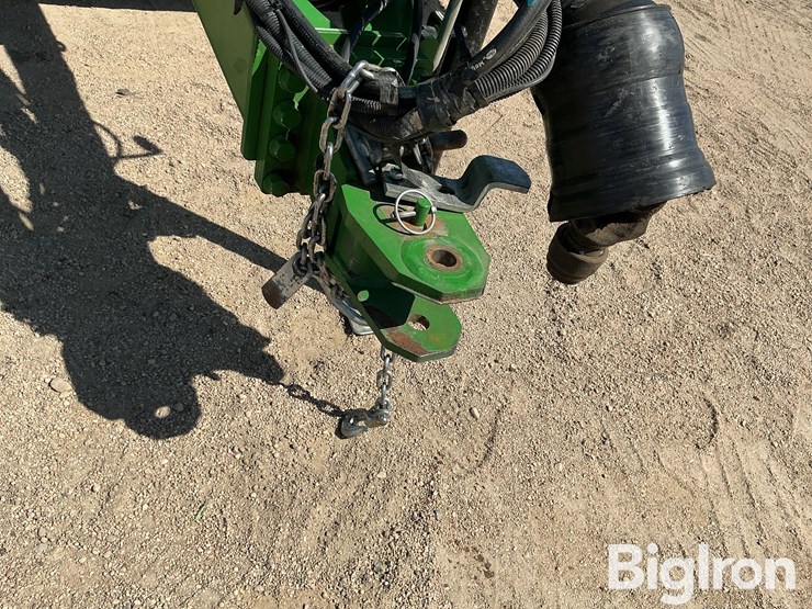 2021-john-deere-560r-image-9