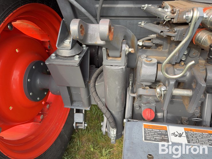kubota-m7060-image-14