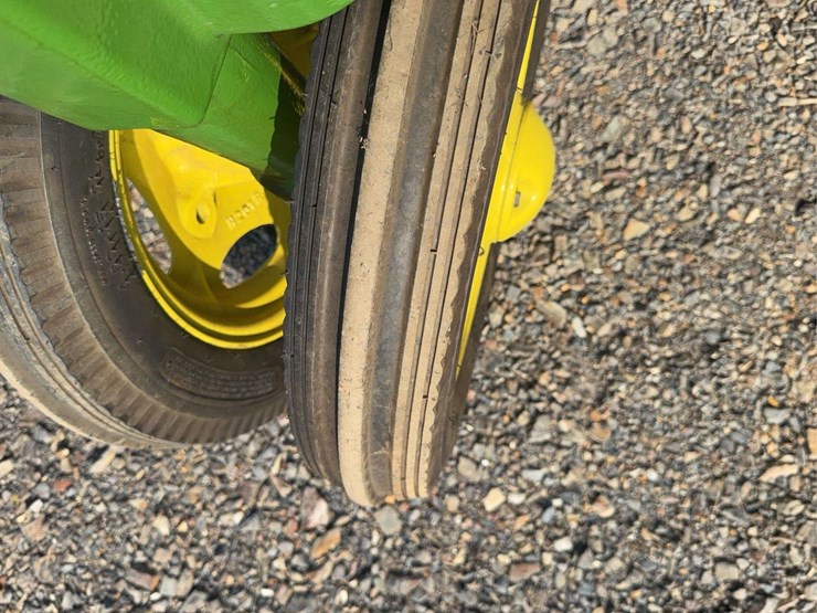 john-deere-h-image-12
