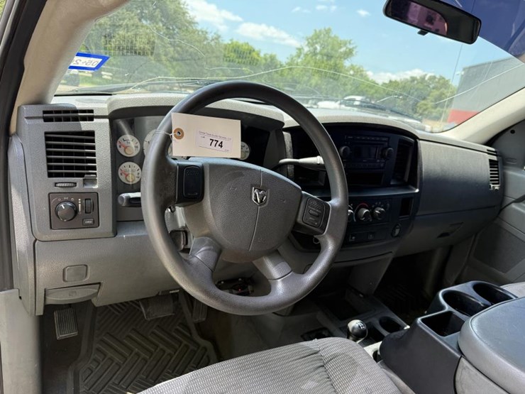 2008-dodge-ram-2500-image-12