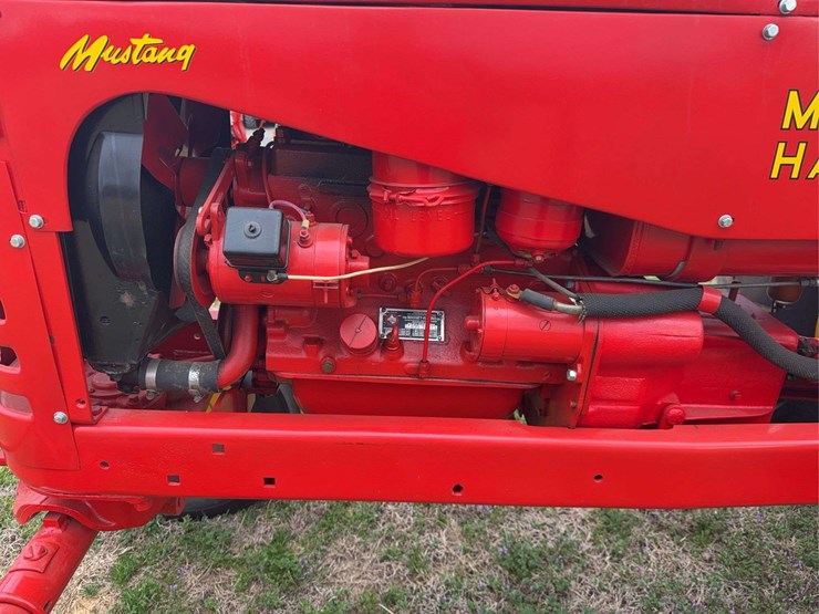 massey-harris-mustang-image-19
