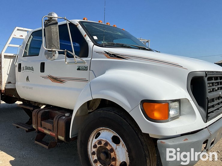 2000-ford-f650-image-10
