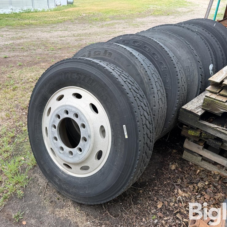 Truck Tires & Rims